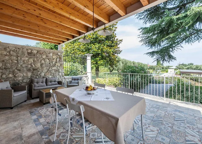 Semesterbostad Abaye 3 Chianti Charm Adults Only Soiano Del Lago